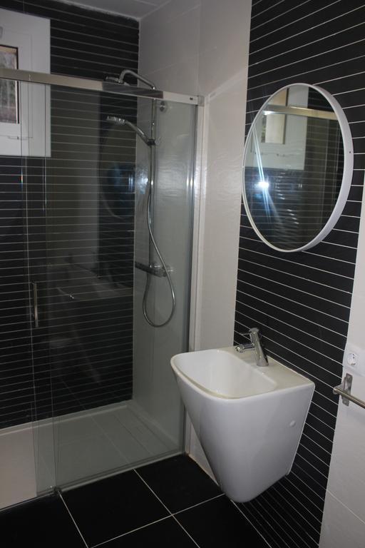Gusi Apartament *